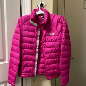 Woman’s north face jacket